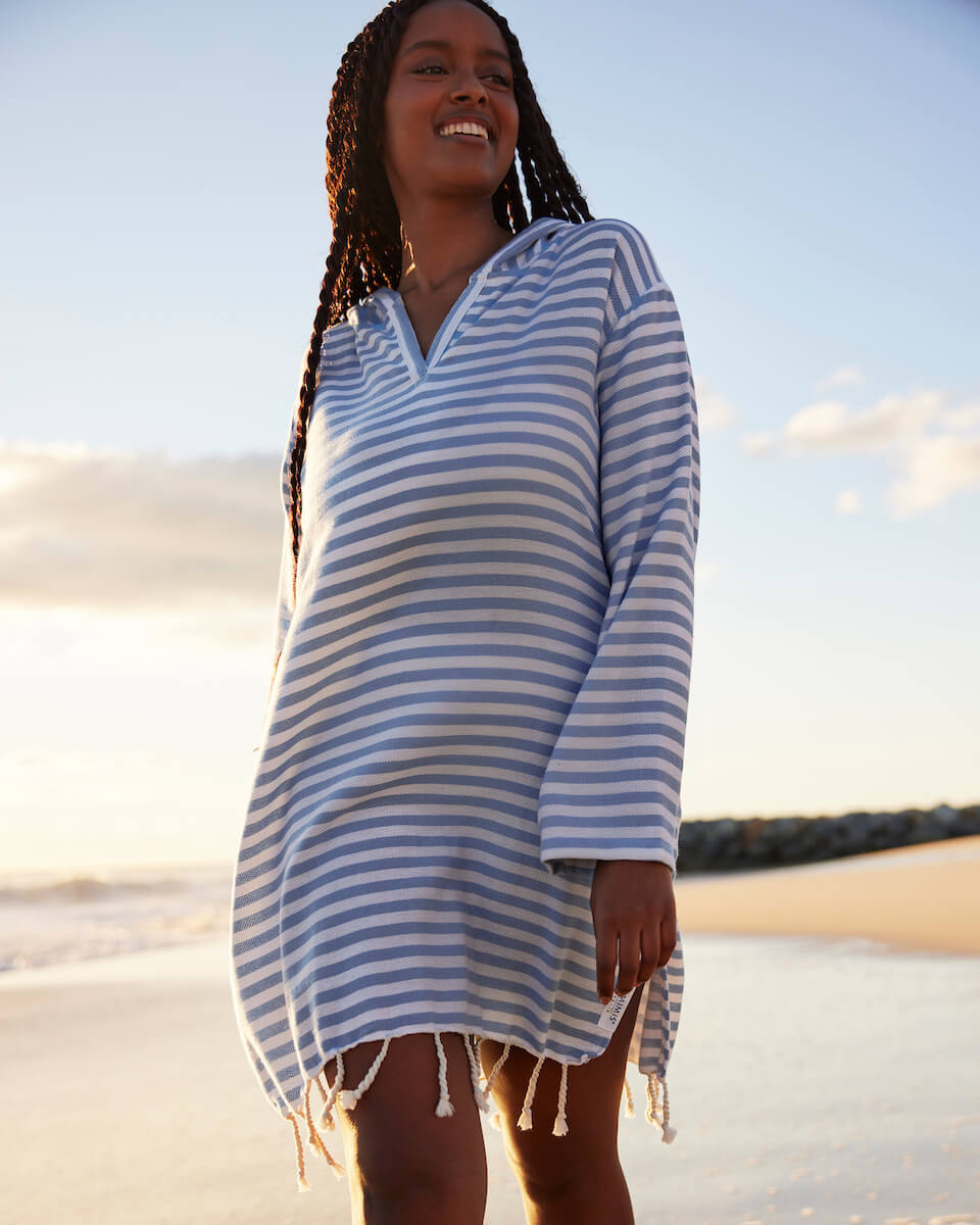 AMALFI Adult Hooded Towel