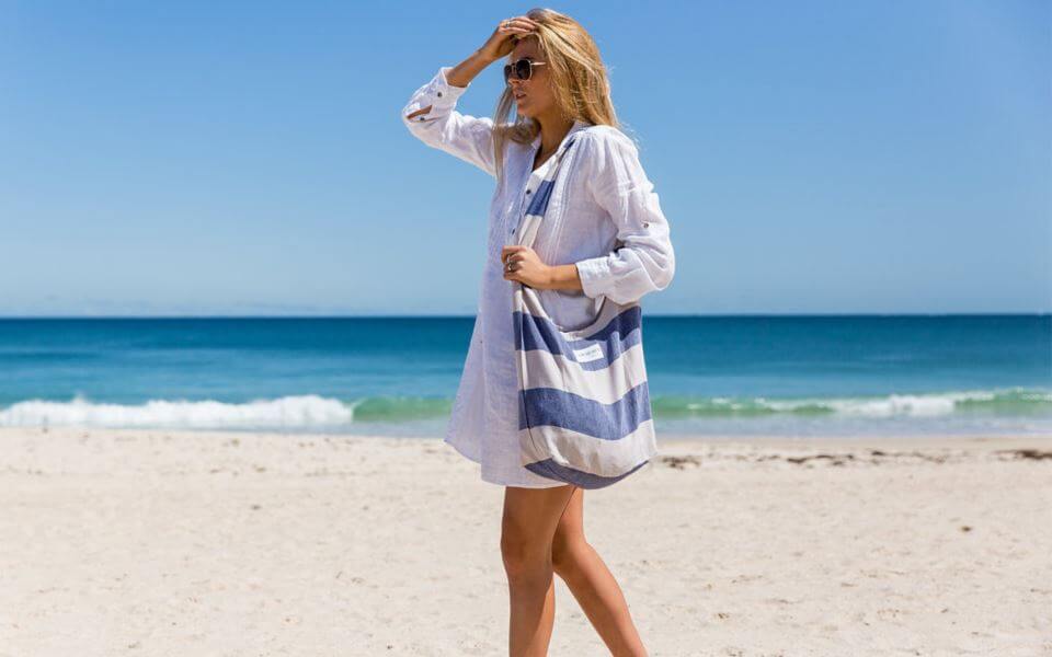 Function and Style in a Washable Slouch Beach Bag
