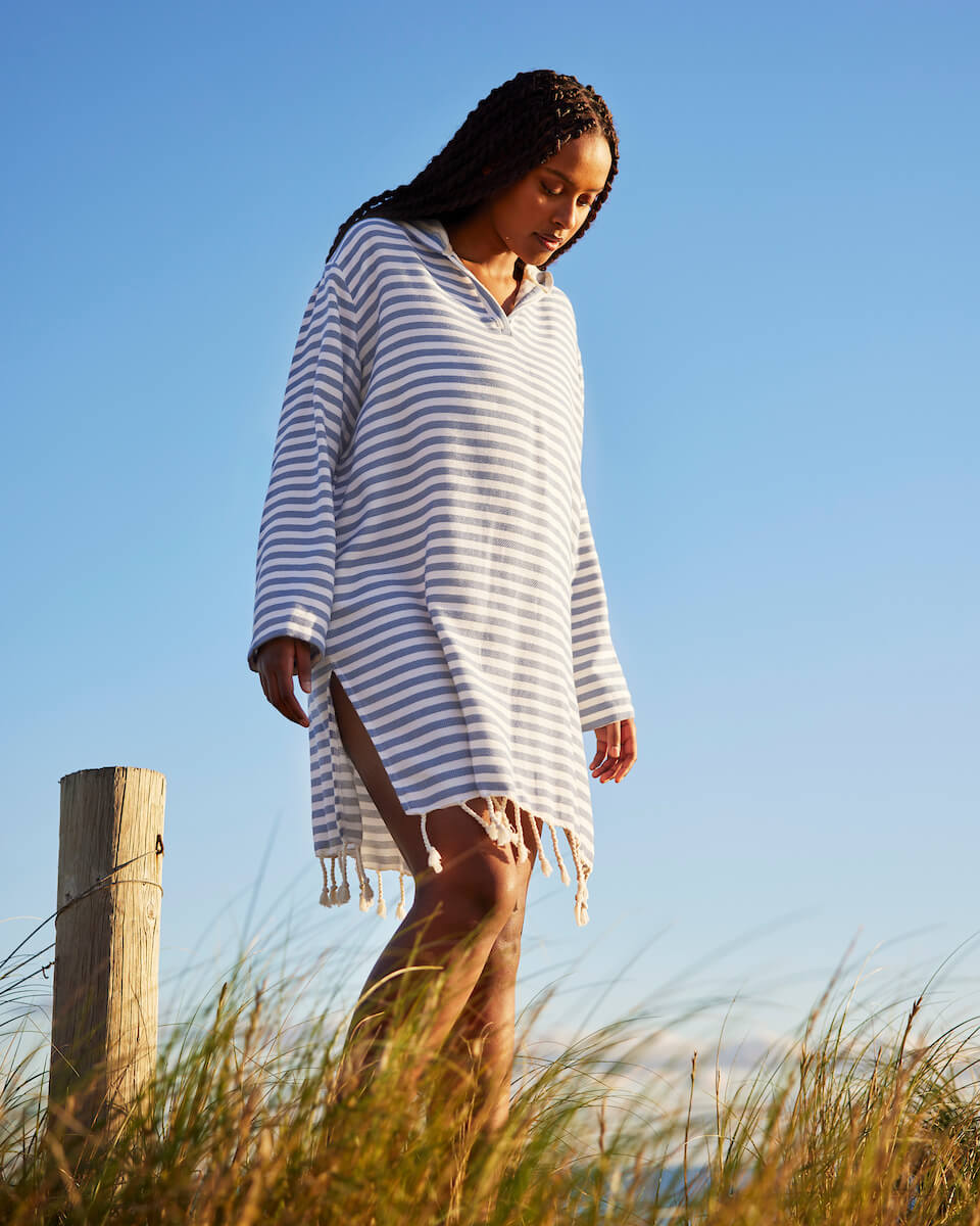 AMALFI Adult Hooded Towel 